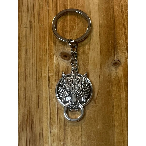 Final Fantasy VII Advent Children Keychain Silver Wolf Head Key Ring Collectible - Picture 1 of 8